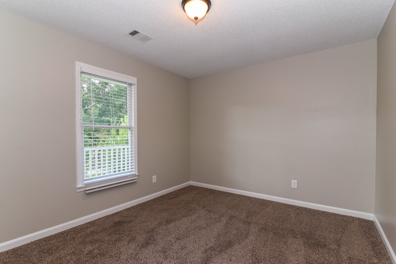 1,850/Mo, 4091 S Fork Dr Snellville, GA 30039 Bedroomlarge View