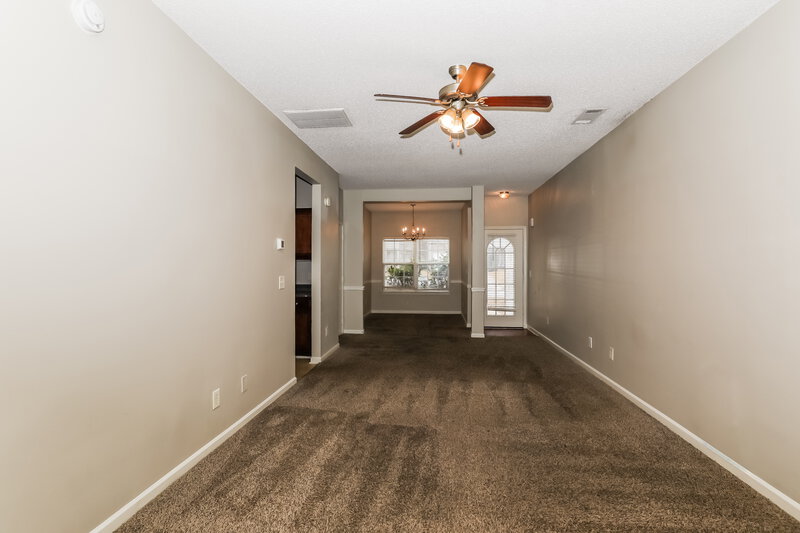 1,885/Mo, 7796 Newbury Dr Jonesboro, GA 30236 Living Room View