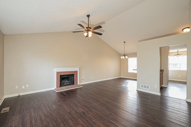 1,835/Mo, 58 Pullman Ln Dawsonville, GA 30534 Living Room View
