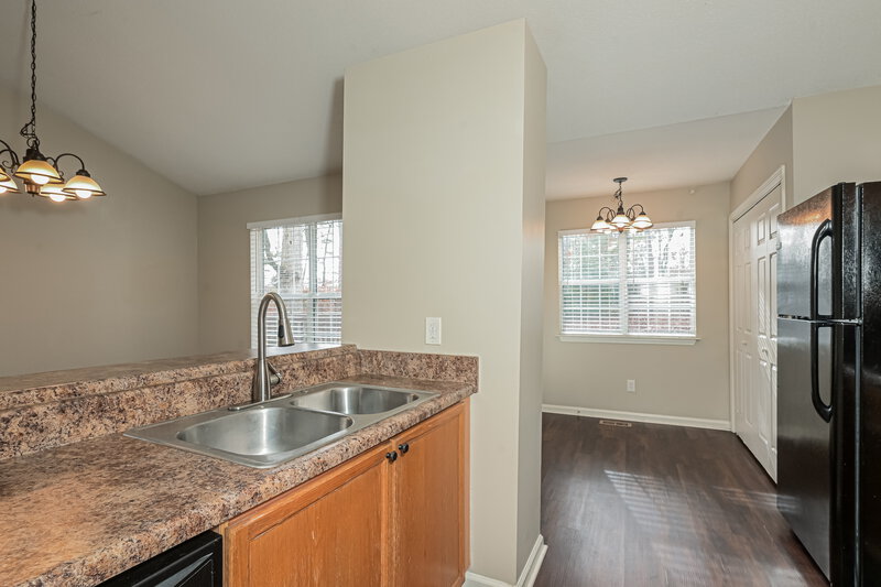 1,835/Mo, 58 Pullman Ln Dawsonville, GA 30534 Kitchen View 2