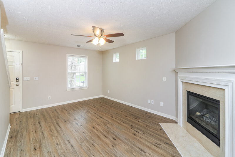 1,835/Mo, 632 Spanish Oak Dr Acworth, GA 30102 Living Room View