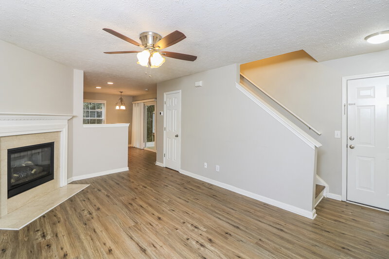 1,835/Mo, 632 Spanish Oak Dr Acworth, GA 30102 Living Room View 3