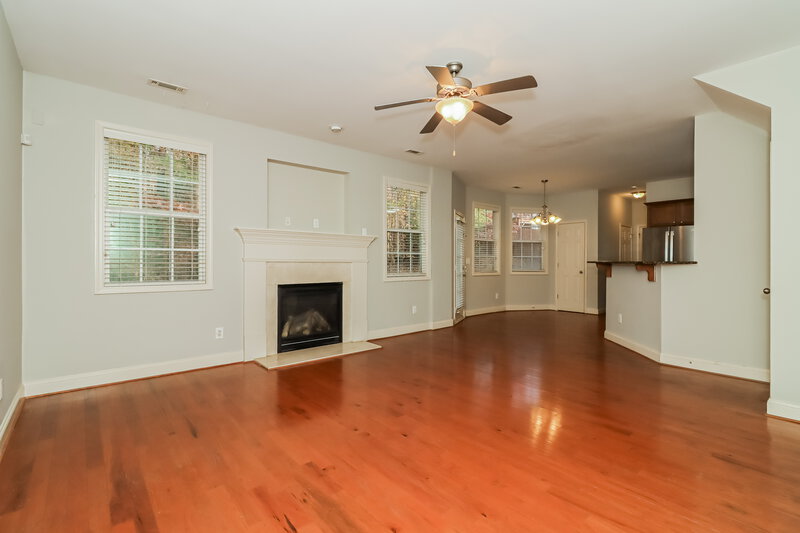 2,170/Mo, 7 Nash Ln Newnan, GA 30263 Living Room View