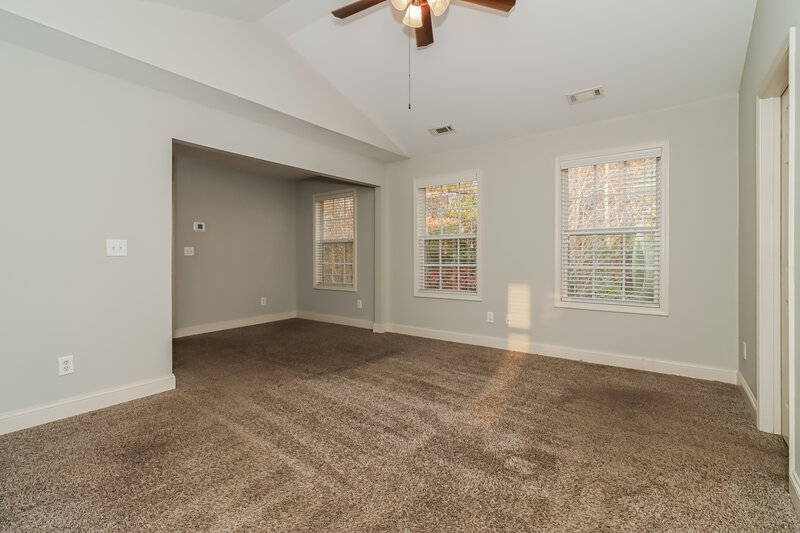 2,170/Mo, 7 Nash Ln Newnan, GA 30263 Main Bedroom View