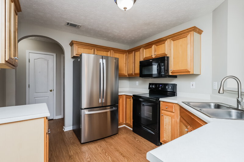 1,930/Mo, 6020 Winston Trce McDonough, GA 30252 Kitchen View