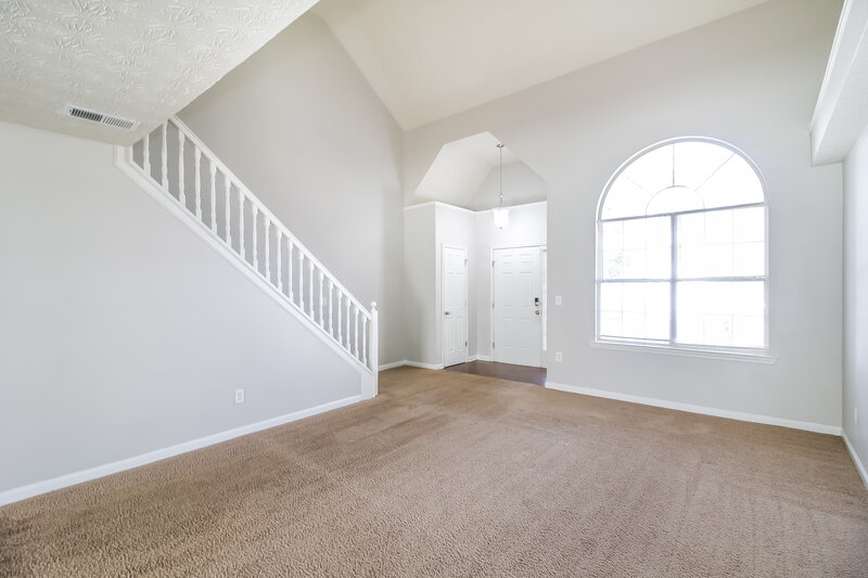 2,210/Mo, 650 Compton Ln McDonough, GA 30253 Living Room View 2