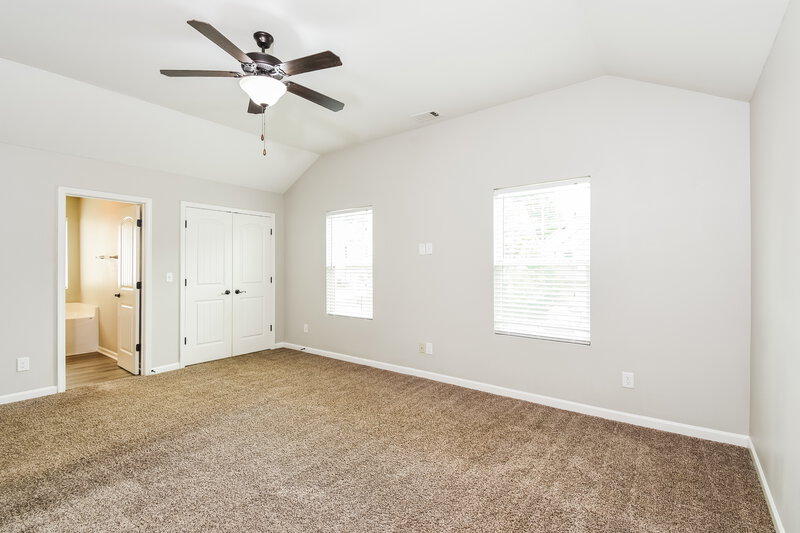 2,090/Mo, 214 Bethany Manor Ct Ball Ground, GA 30107 Main Bedroom View