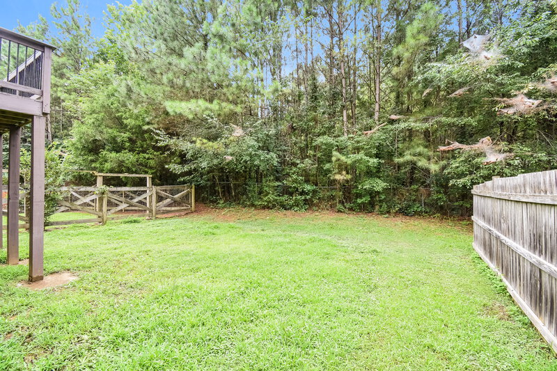 2,090/Mo, 214 Bethany Manor Ct Ball Ground, GA 30107 Rear View
