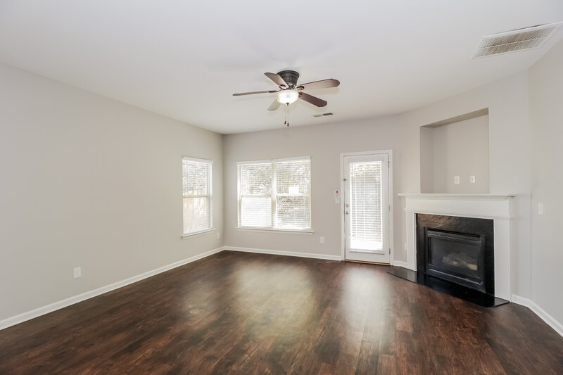 2,405/Mo, 4570 Roseman Trl Cumming, GA 30040 Living Room View