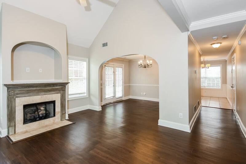 2,570/Mo, 204 Providence Dr Dallas, GA 30157 Living Room View