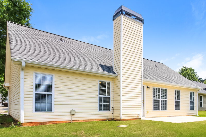 2,085/Mo, 180 Lake Cove Approach Newnan, GA 30265 Rear View 2