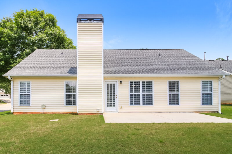 2,085/Mo, 180 Lake Cove Approach Newnan, GA 30265 Rear View 3