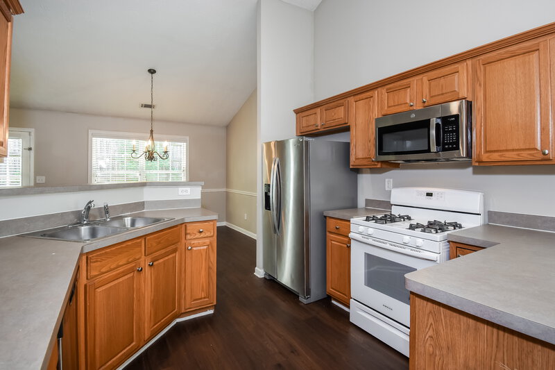 2,285/Mo, 3771 Bogan Mill Rd Buford, GA 30519 Kitchen View 2