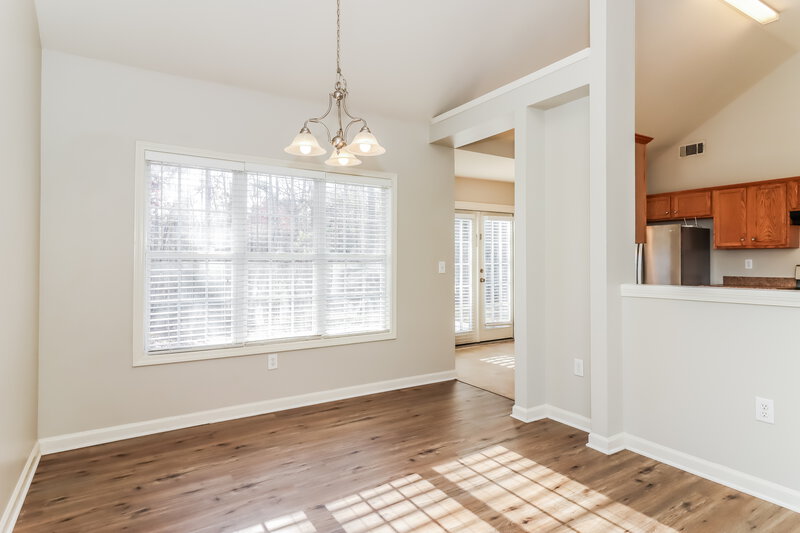 1,690/Mo, 9500 Poole Rd Villa Rica, GA 30180 Dining Room View