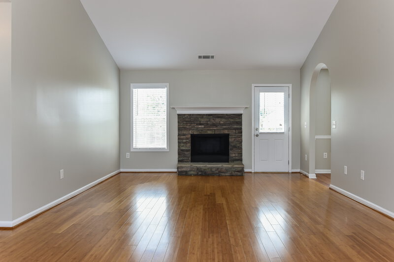 1,860/Mo, 4089 Alaina Ave Loganville, GA 30052 Living Room View 2