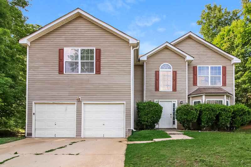 2,300/Mo, 412 Peterson Dr Stockbridge, GA 30281 External View