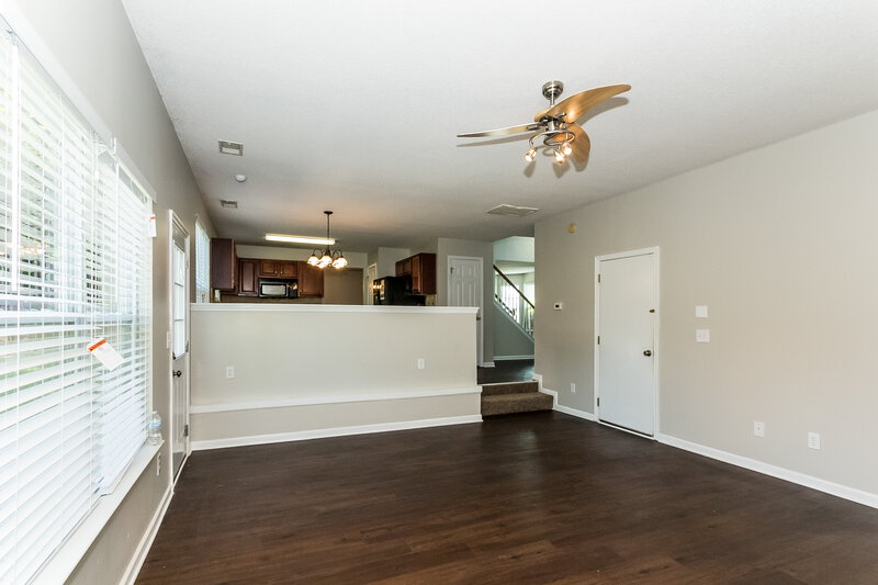 2,450/Mo, 412 Peterson Dr Stockbridge, GA 30281 Family Room View 2