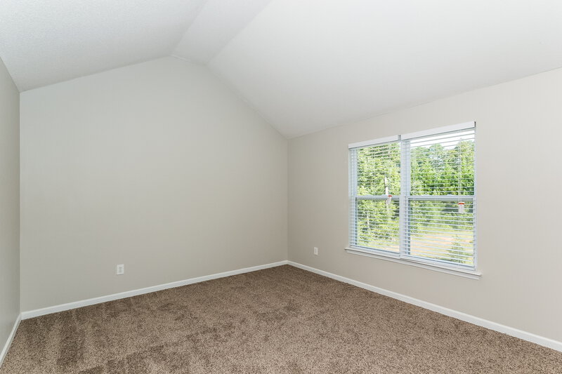 2,450/Mo, 412 Peterson Dr Stockbridge, GA 30281 Bedroom View 2