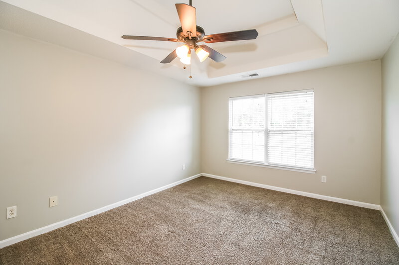 2,300/Mo, 412 Peterson Dr Stockbridge, GA 30281 Main Bedroom View 2