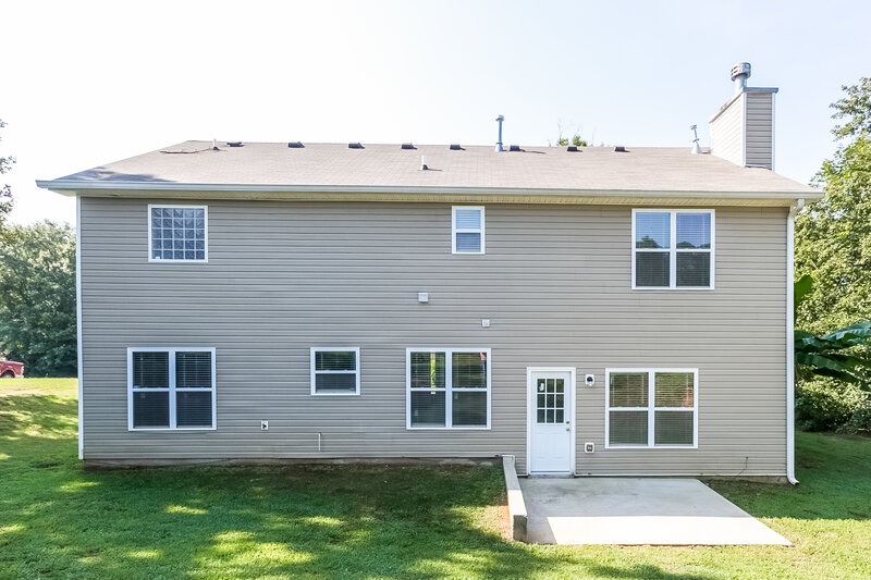 2,450/Mo, 412 Peterson Dr Stockbridge, GA 30281 Rear View
