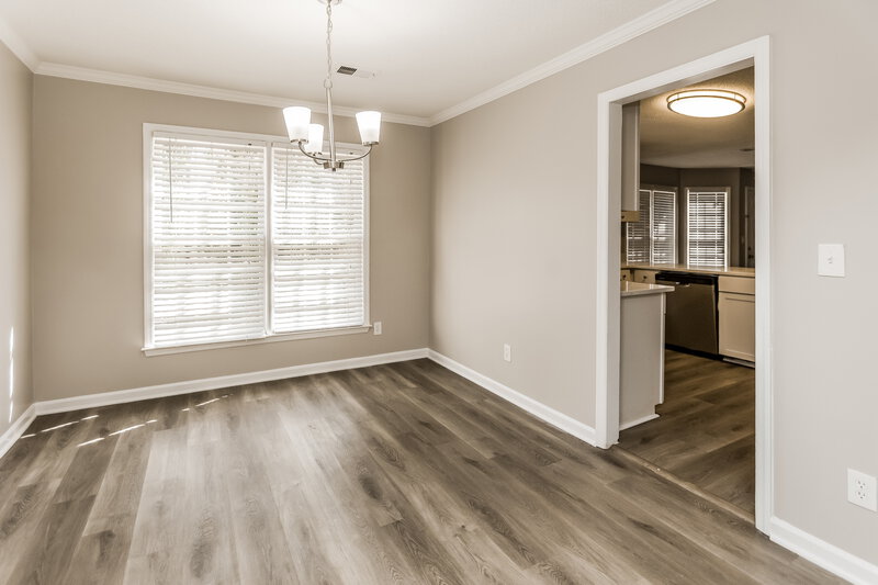 2,270/Mo, 5196 Olde Mill Dr NE Woodstock, GA 30188 Dining Room View