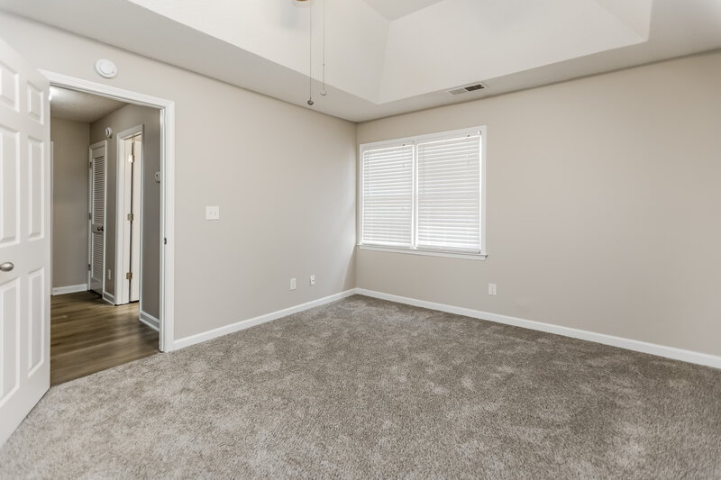 2,270/Mo, 5196 Olde Mill Dr NE Woodstock, GA 30188 Main Bedroom View