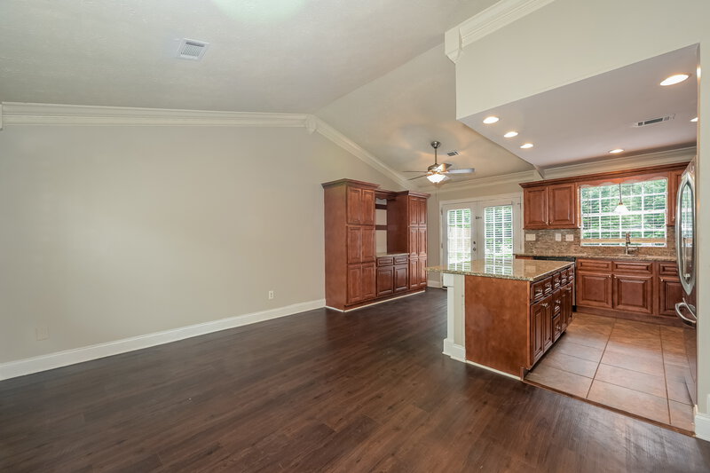 2,660/Mo, 10165 Rillridge Ct Alpharetta, GA 30022 Living Room View