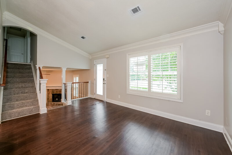 2,660/Mo, 10165 Rillridge Ct Alpharetta, GA 30022 Living Room View 2