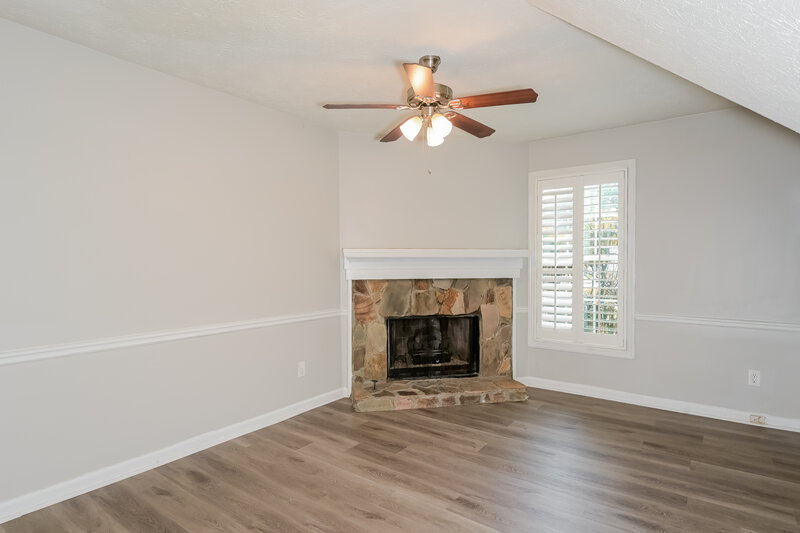 2,660/Mo, 10165 Rillridge Ct Alpharetta, GA 30022 Family Room View