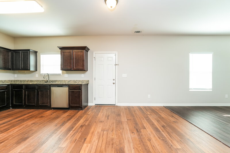 2,150/Mo, 4110 Dale Drive SE Conyers, GA 30013 Dining Room View