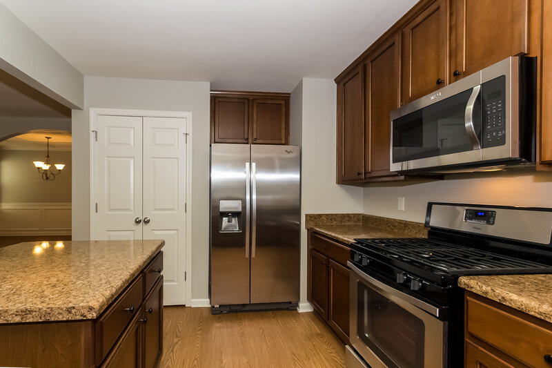 2,065/Mo, 14 Rockcress Ct Newnan, GA 30263 Kitchen View 2