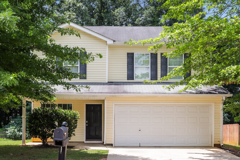 0/Mo, 1002 Allegiance Dr Locust Grove, GA 30248 External View