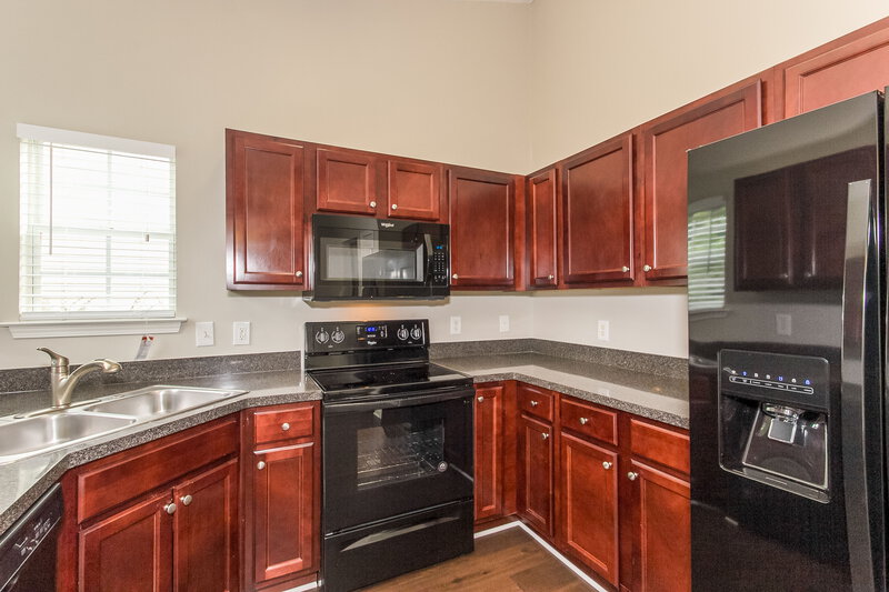 2,830/Mo, 21 Grier Ln Newnan, GA 30263 Kitchen View 2