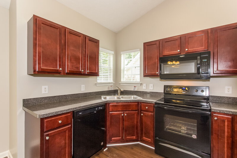2,830/Mo, 21 Grier Ln Newnan, GA 30263 Kitchen View 3