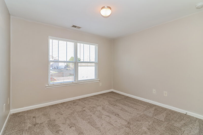 1,990/Mo, 302 Crescent Woode Dr Dallas, GA 30157 Bedroom View 2