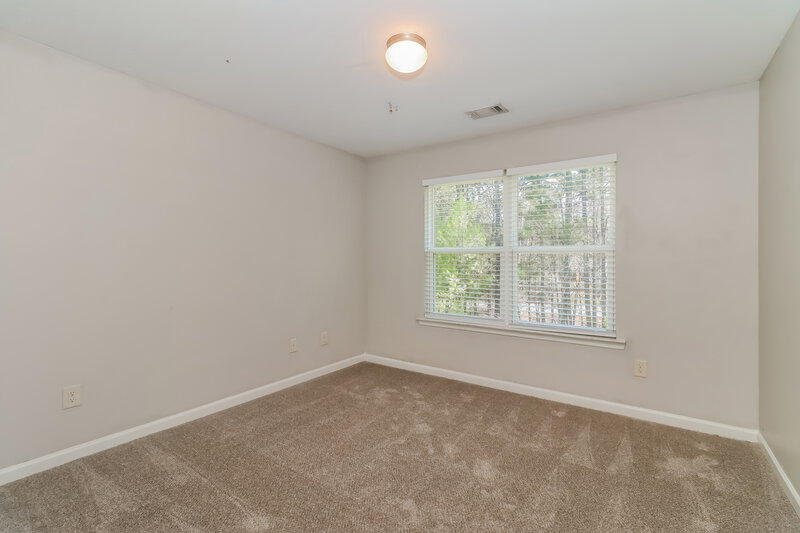 1,990/Mo, 302 Crescent Woode Dr Dallas, GA 30157 Bedroom View 3