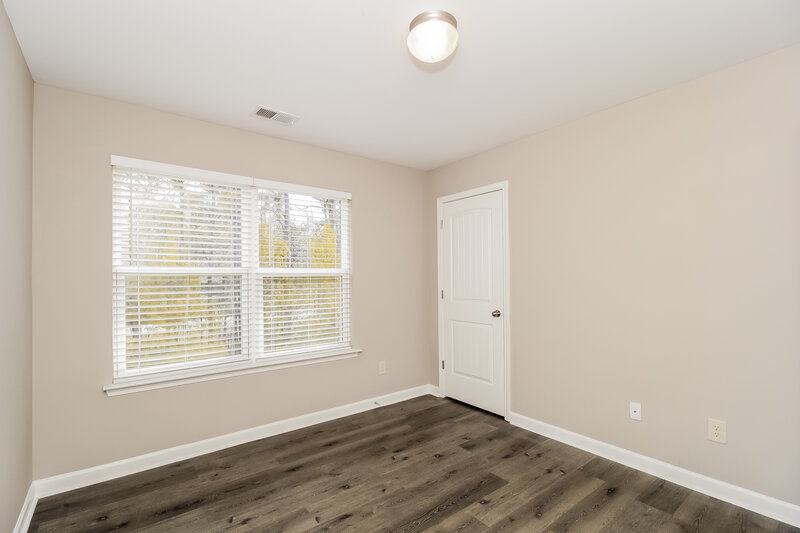 2,095/Mo, 308 Crescent Woode Dr Dallas, GA 30157 Bedroom View