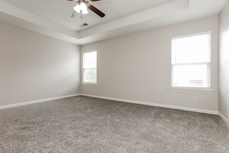2,110/Mo, 326 Crescent Woode Dr Dallas, GA 30157 Main Bedroom View
