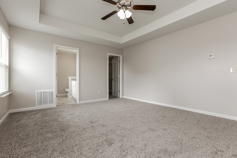 2,110/Mo, 326 Crescent Woode Dr Dallas, GA 30157 Main Bedroom View 2