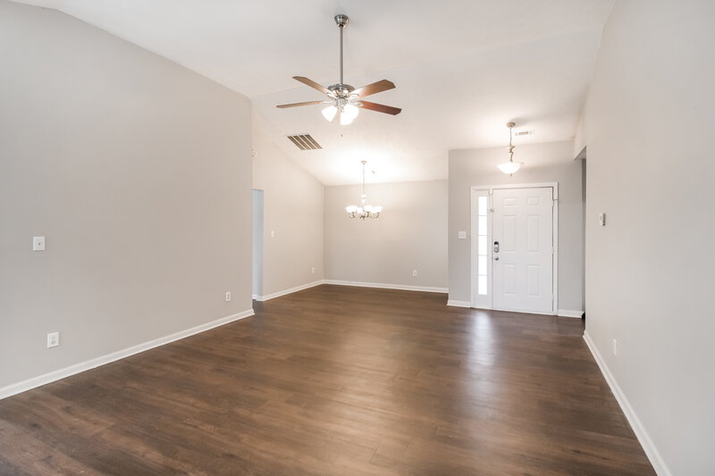 1,865/Mo, 513 Bentley Way McDonough, GA 30253 Living Room View 2