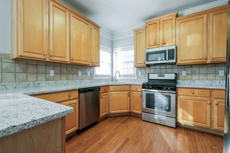 2,400/Mo, 5685 Eagles Watch Douglasville, GA 30135 Kitchen View 2