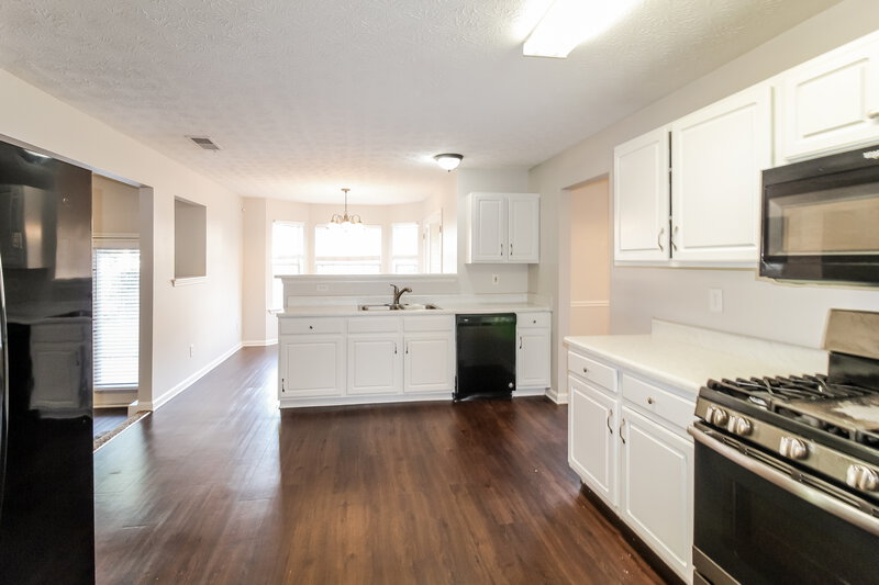 3,290/Mo, 670 Compton Ln McDonough, GA 30253 Kitchen View 2