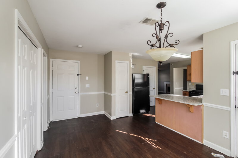 2,990/Mo, 854 Langley View Ct Loganville, GA 30052 Dining Room View 2