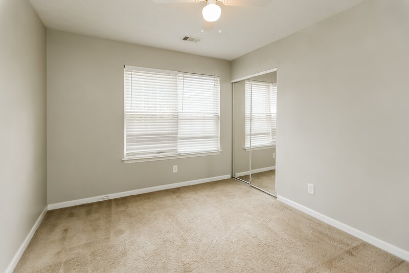 1,900/Mo, 652 Windcroft Cir NW Acworth, GA 30101 Bedroom View 2