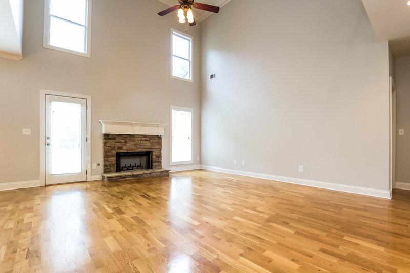 2,610/Mo, 494 Strawberry Walk Loganville, GA 30052 Living Room View 2