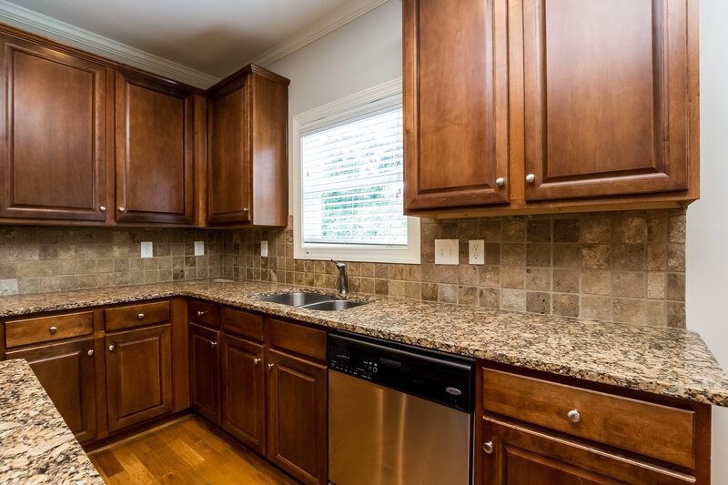 2,610/Mo, 494 Strawberry Walk Loganville, GA 30052 Kitchen View 2