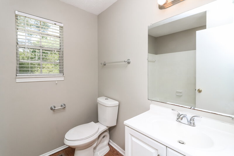 1,870/Mo, 1630 Carrie Spgs NW Kennesaw, GA 30144 Bathroom View