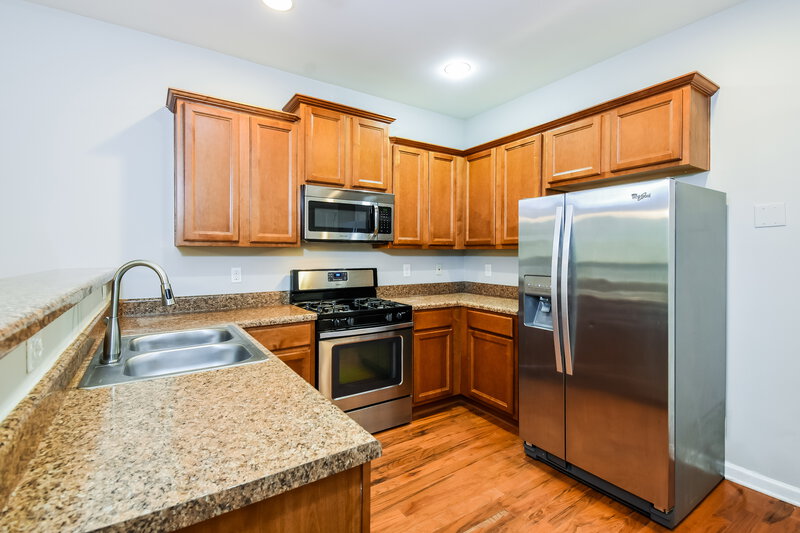 1,925/Mo, 121 Bethany Manor Dr Ball Ground, GA 30107 Kitchen View
