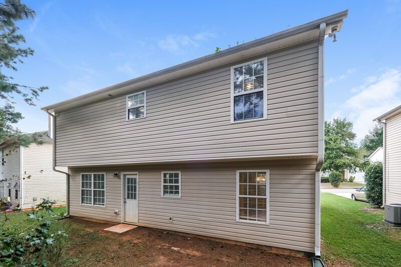 2,430/Mo, 1013 Saint Augustine Pkwy Locust Grove, GA 30248 Rear View