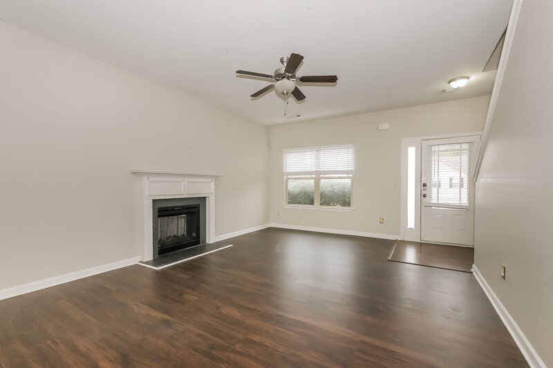 2,205/Mo, 632 Stevens Pl McDonough, GA 30252 Living Room View